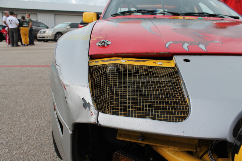 Illustration for article titled So, You Think You Want To Race A Crapcan? How To Pick The Right Car